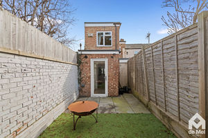 Photo 7- click for photo gallery